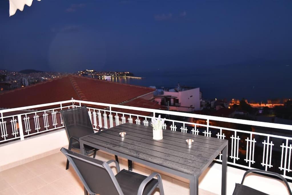 Blue Memories Apartment Kavala Exterior photo